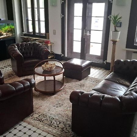 Die Villa, Zimmer 26, Dz Leverkusen Buitenkant foto
