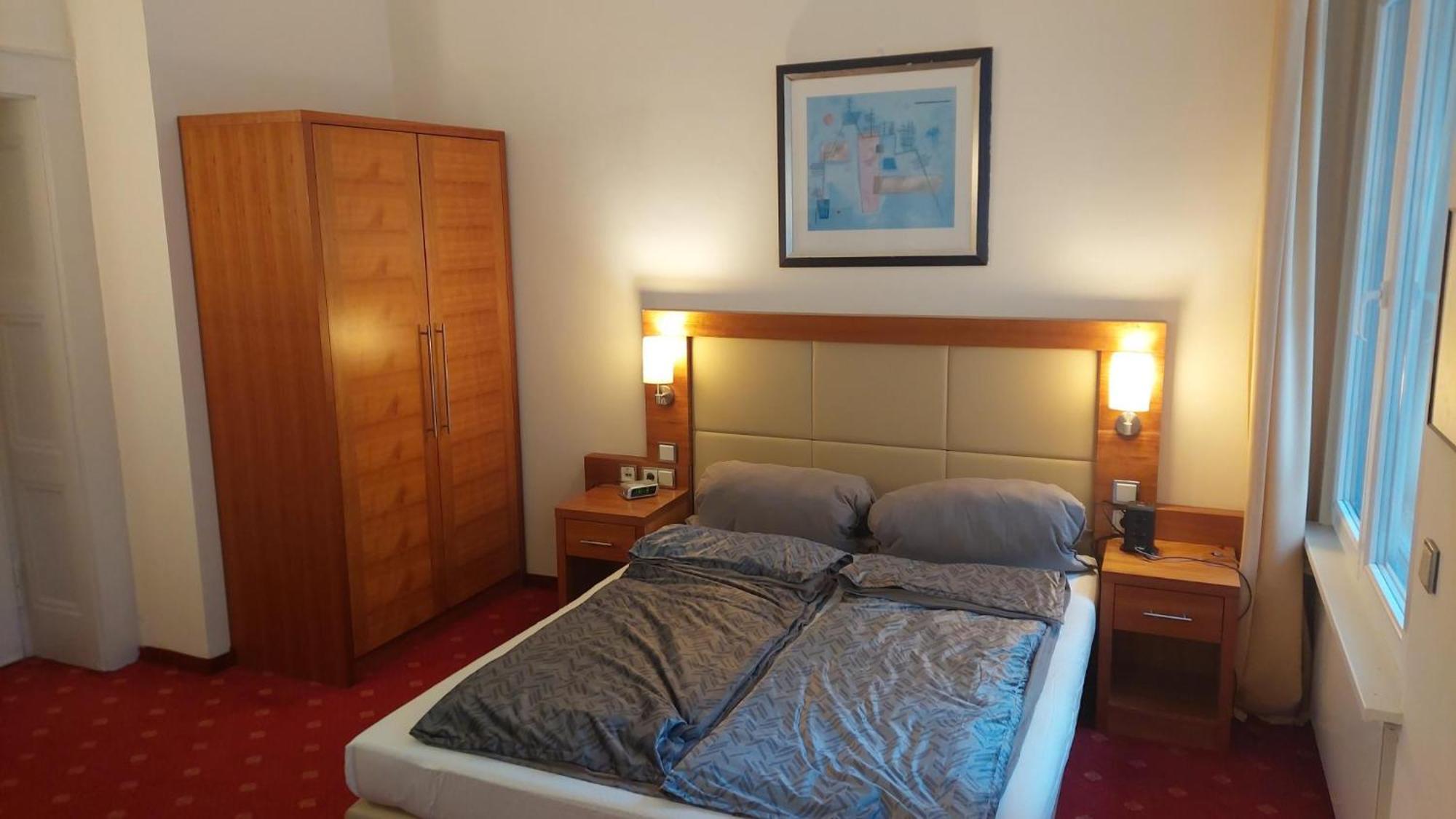 Die Villa, Zimmer 26, Dz Leverkusen Buitenkant foto