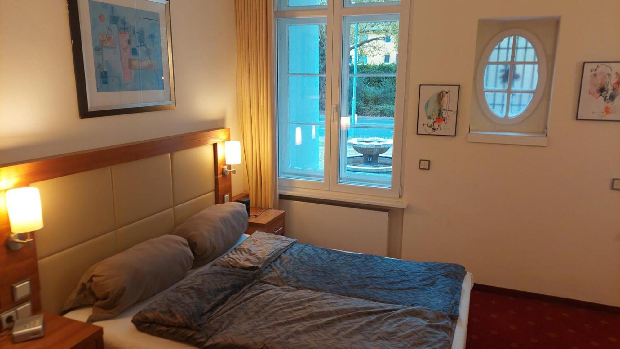Die Villa, Zimmer 26, Dz Leverkusen Buitenkant foto