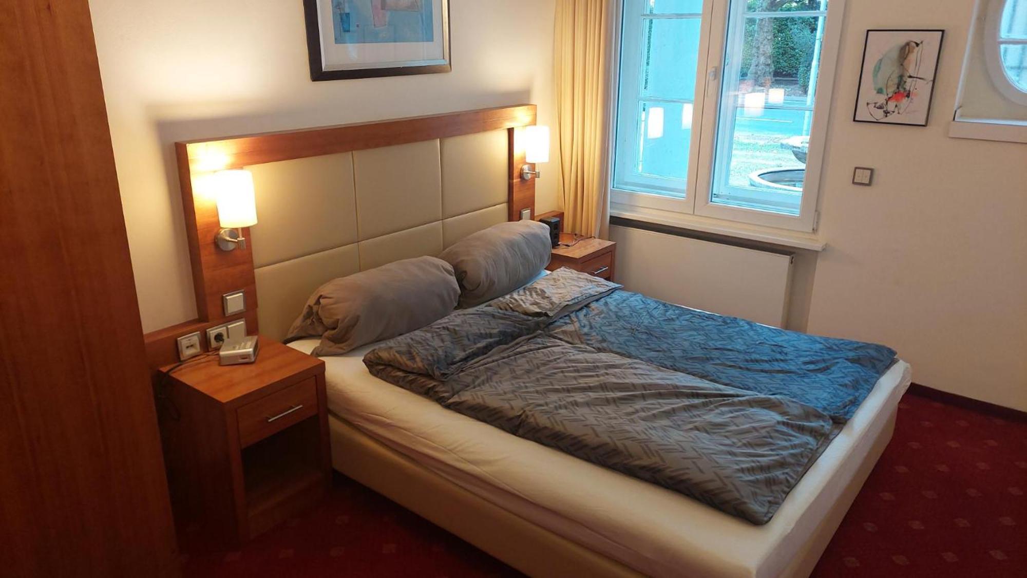 Die Villa, Zimmer 26, Dz Leverkusen Buitenkant foto